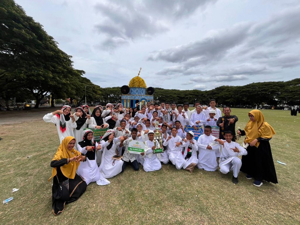 SMP Negeri 17 Banda Aceh Raih Juara III Pawai Tahun Baru Islam Provinsi Aceh